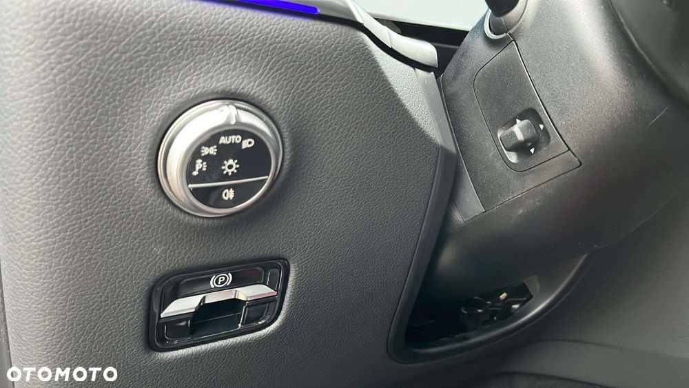 Mercedes-Benz GLC - 16