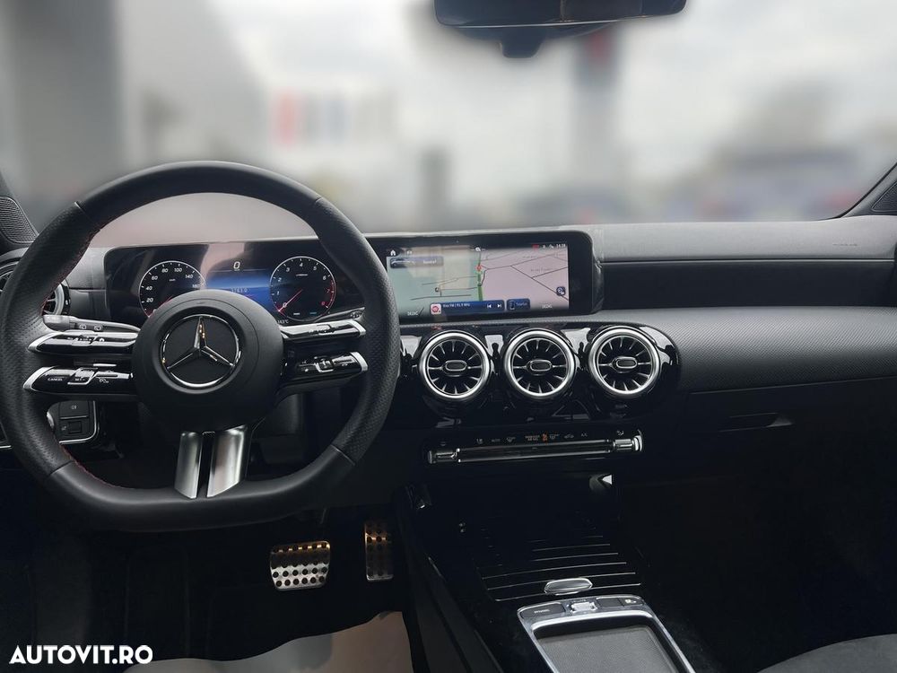 Mercedes-Benz A 200 MHEV 7G-DCT - 13