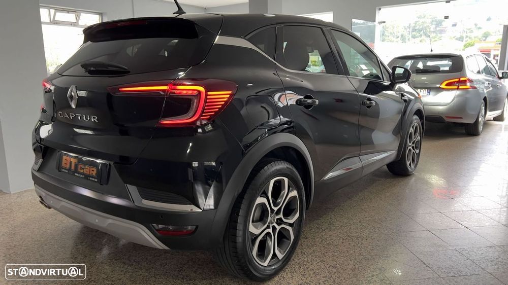Renault Captur - 26