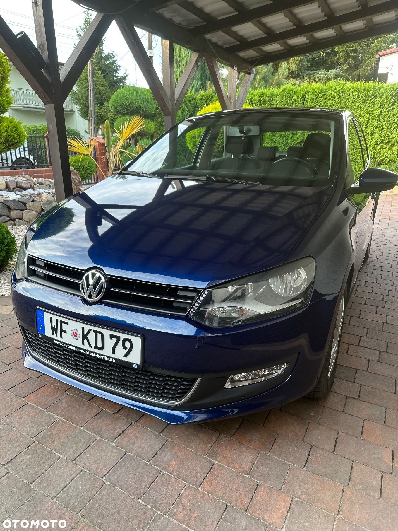 Volkswagen Polo 1.4 16V Highline - 1