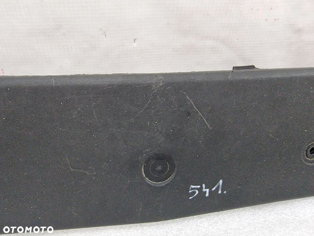 OPEL CORSA D LIFT 11-14 KRATKA ŚRODKOWA / LISTWA NA PDC , NR AUKCJI KR541 - 7