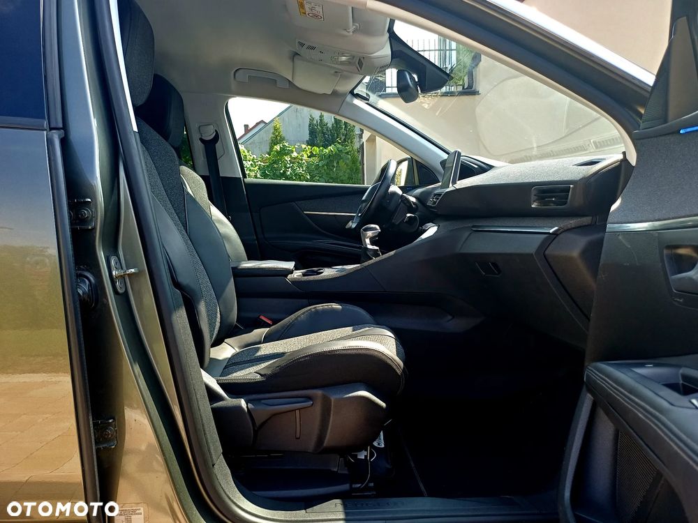 Peugeot 5008 BlueHDi 120 Allure - 15