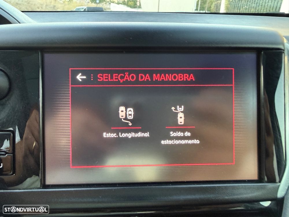Peugeot 2008 1.2 PureTech GT Line EAT6 - 40