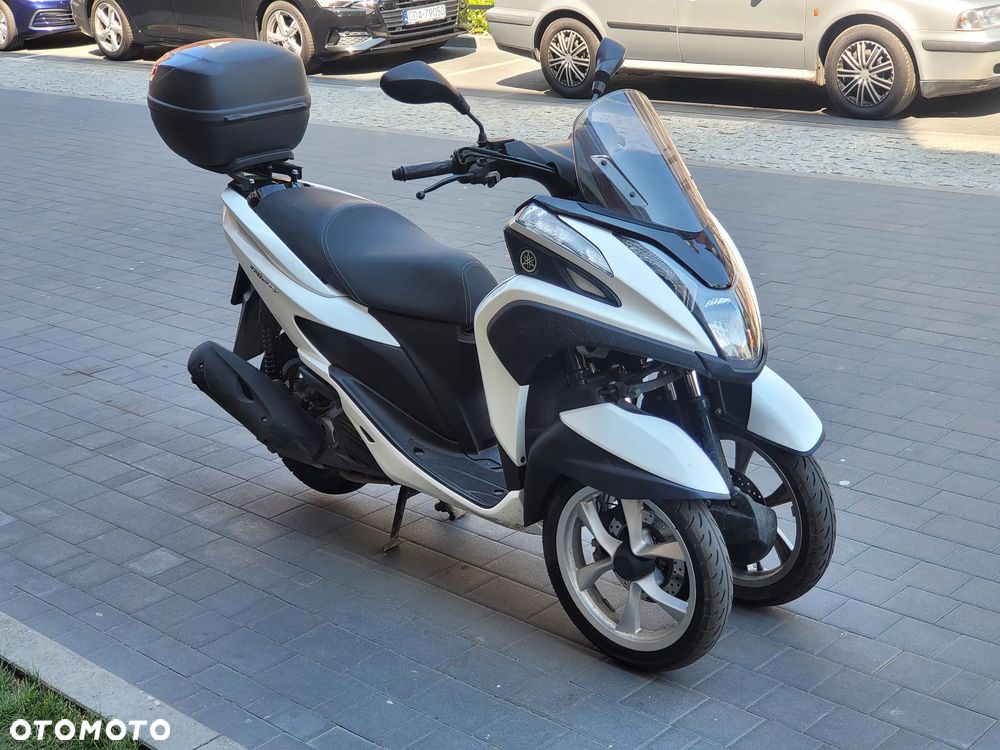 Yamaha Tricity - 1