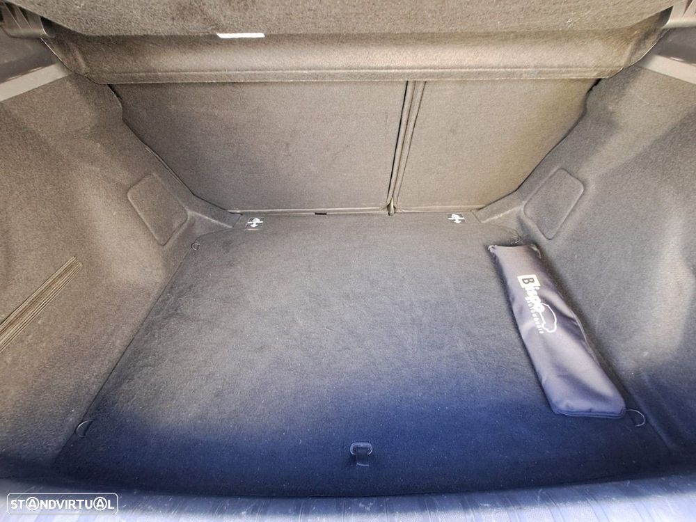 Peugeot 308 PureTech 130 GPF EAT8 Black Edition - 15