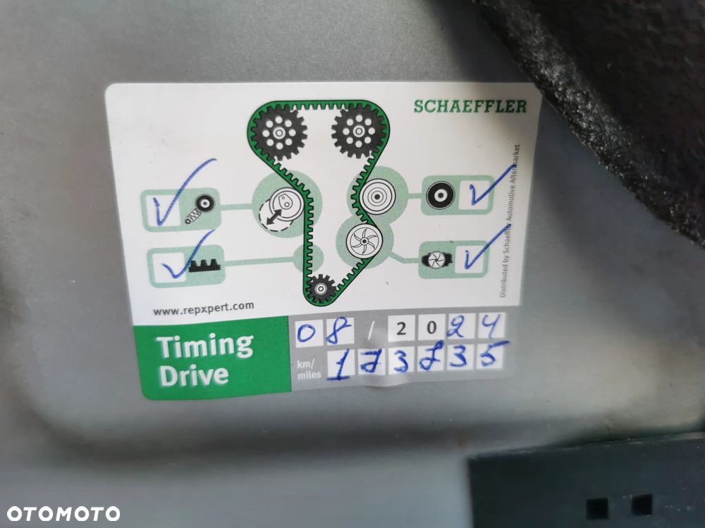 Peugeot 308 HDi FAP 110 Platinum - 18