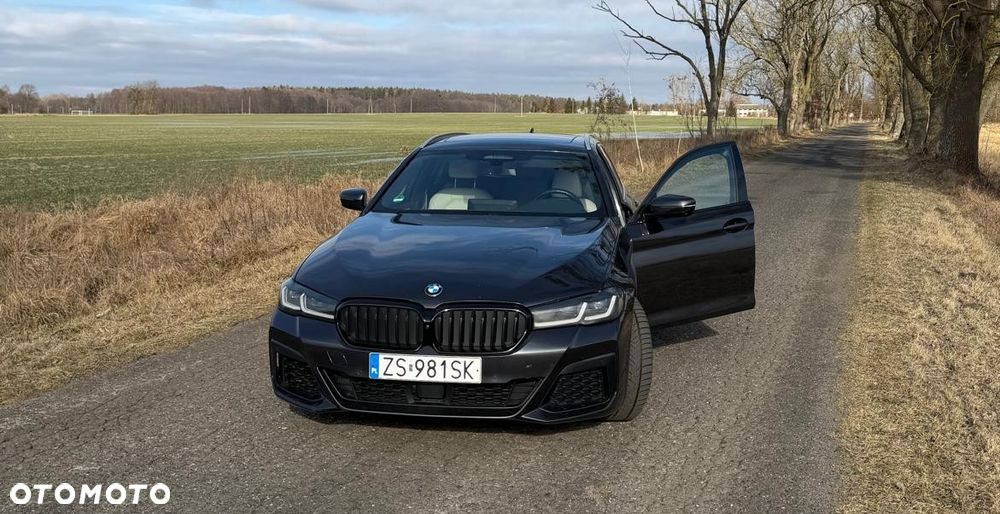 BMW Seria 5 540i xDrive mHEV - 1