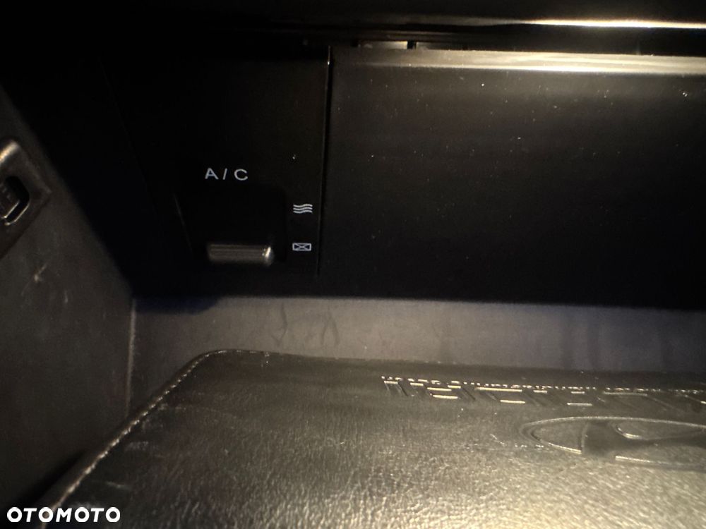 Hyundai i30 1.6 CRDi Blue Classic - 29