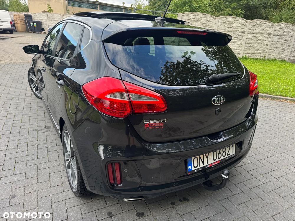 Kia Ceed 1.6 CRDi GT Line - 16