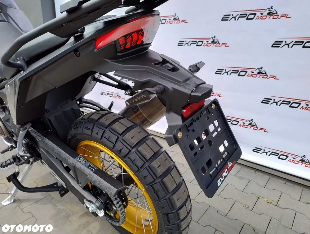 VOGE 800 Rally - 10