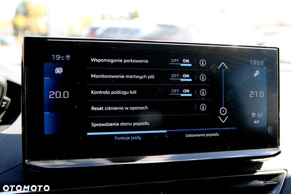 Peugeot 3008 1.2 PureTech Allure Pack S&S EAT8 - 25
