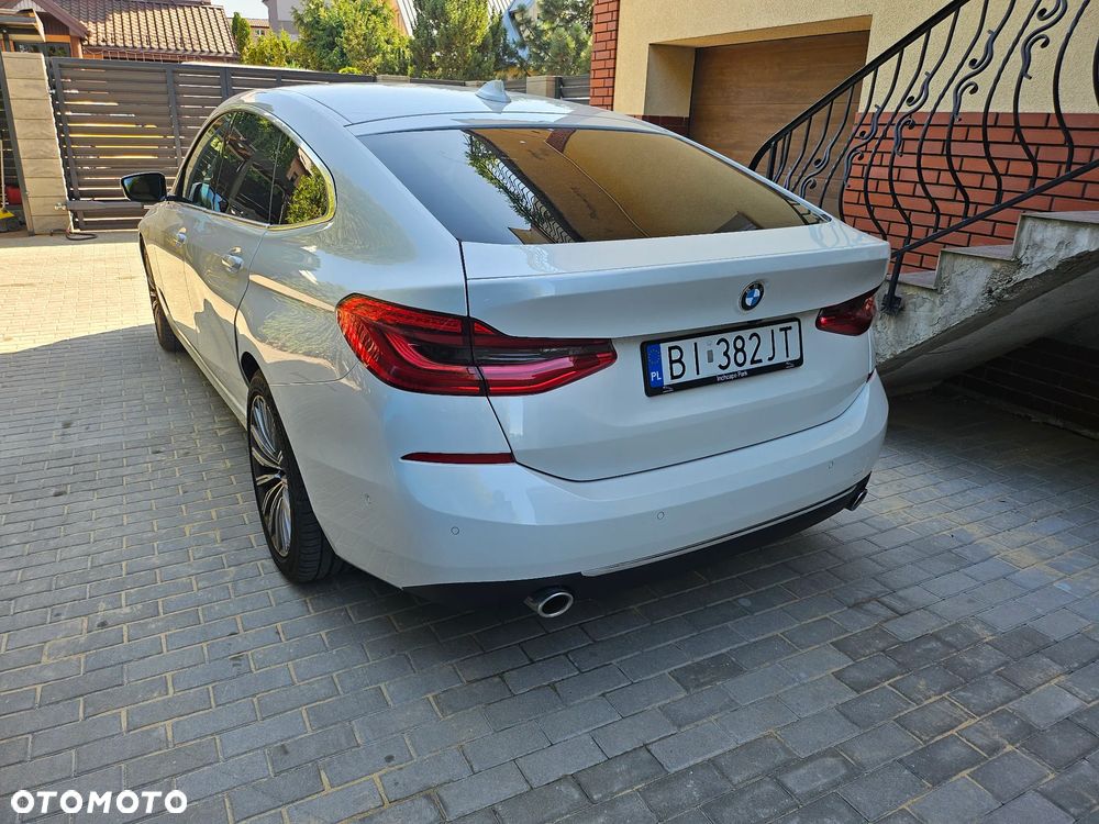 BMW 6GT 630i Luxury Line - 3