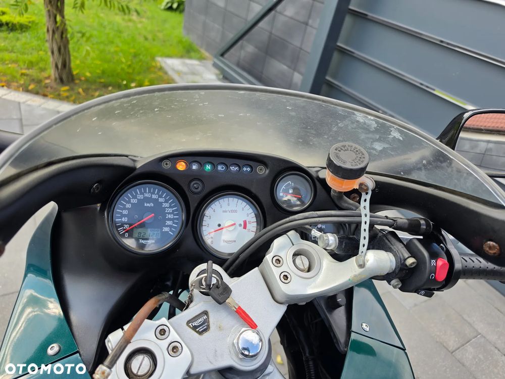 Triumph Sprint - 4