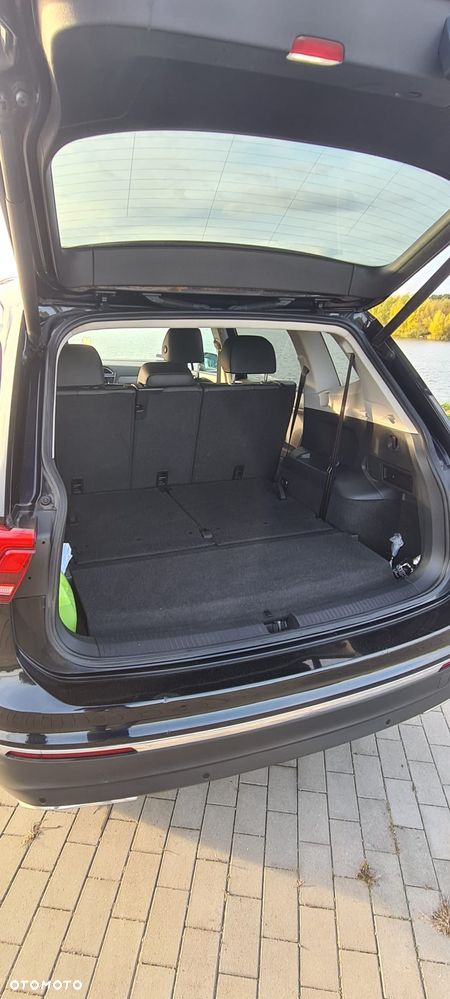 Volkswagen Tiguan - 4