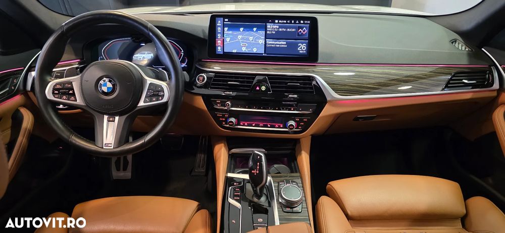 BMW Seria 5 540i xDrive AT MHEV - 10