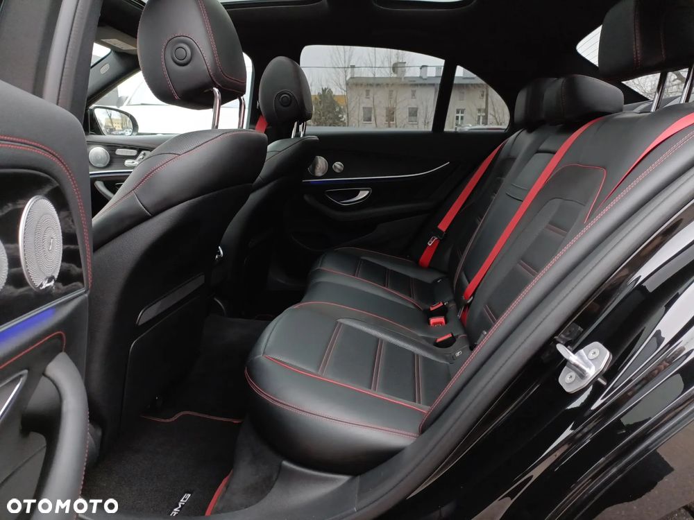 Mercedes-Benz Klasa E 43 AMG 4-Matic - 11