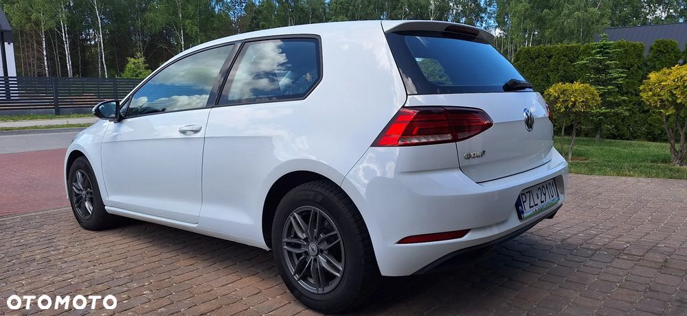 Volkswagen Golf 1.6 TDI BMT Comfortline - 7