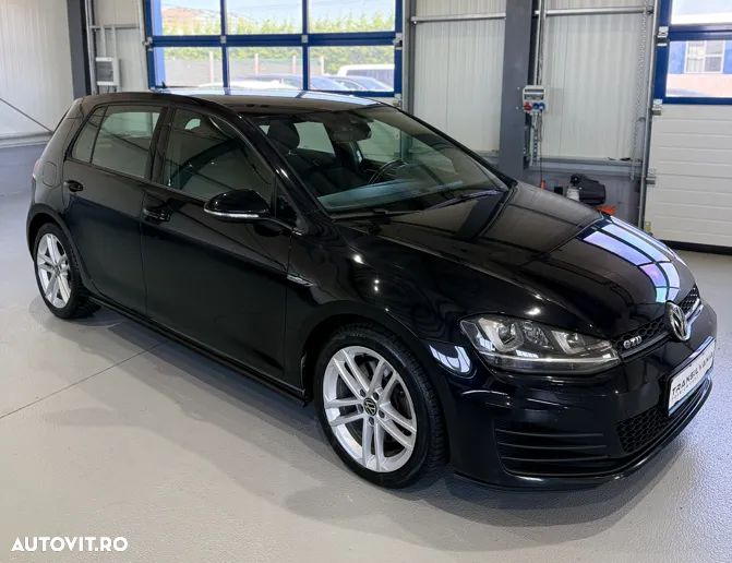 Volkswagen Golf GTD 2.0 TDI SCR DSG - 3