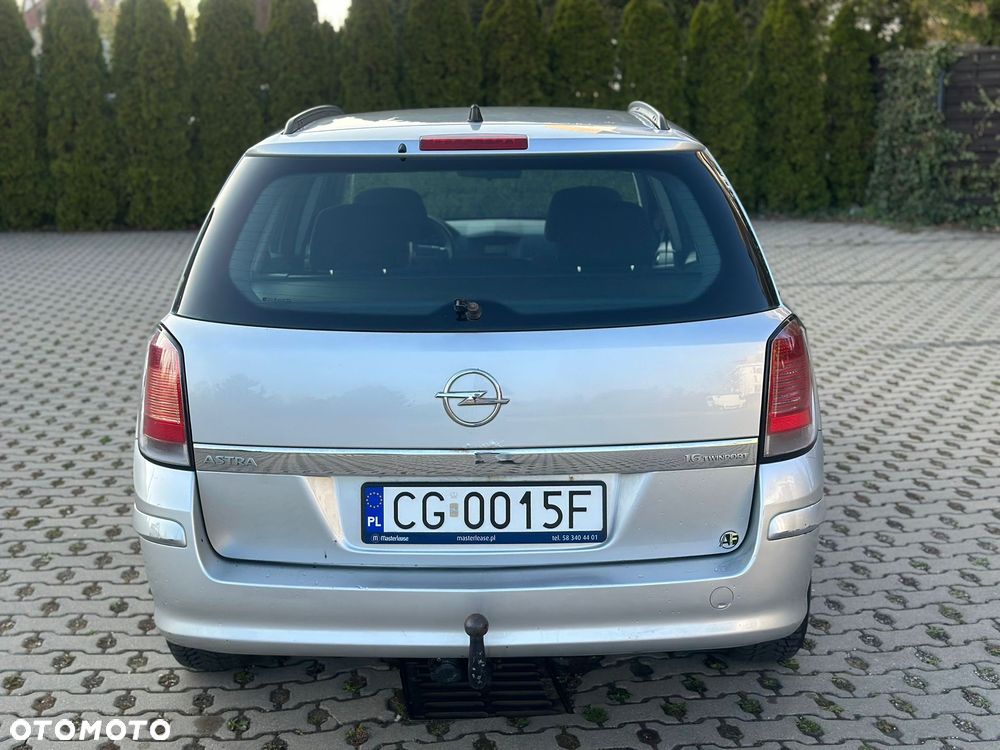 Opel Astra - 4