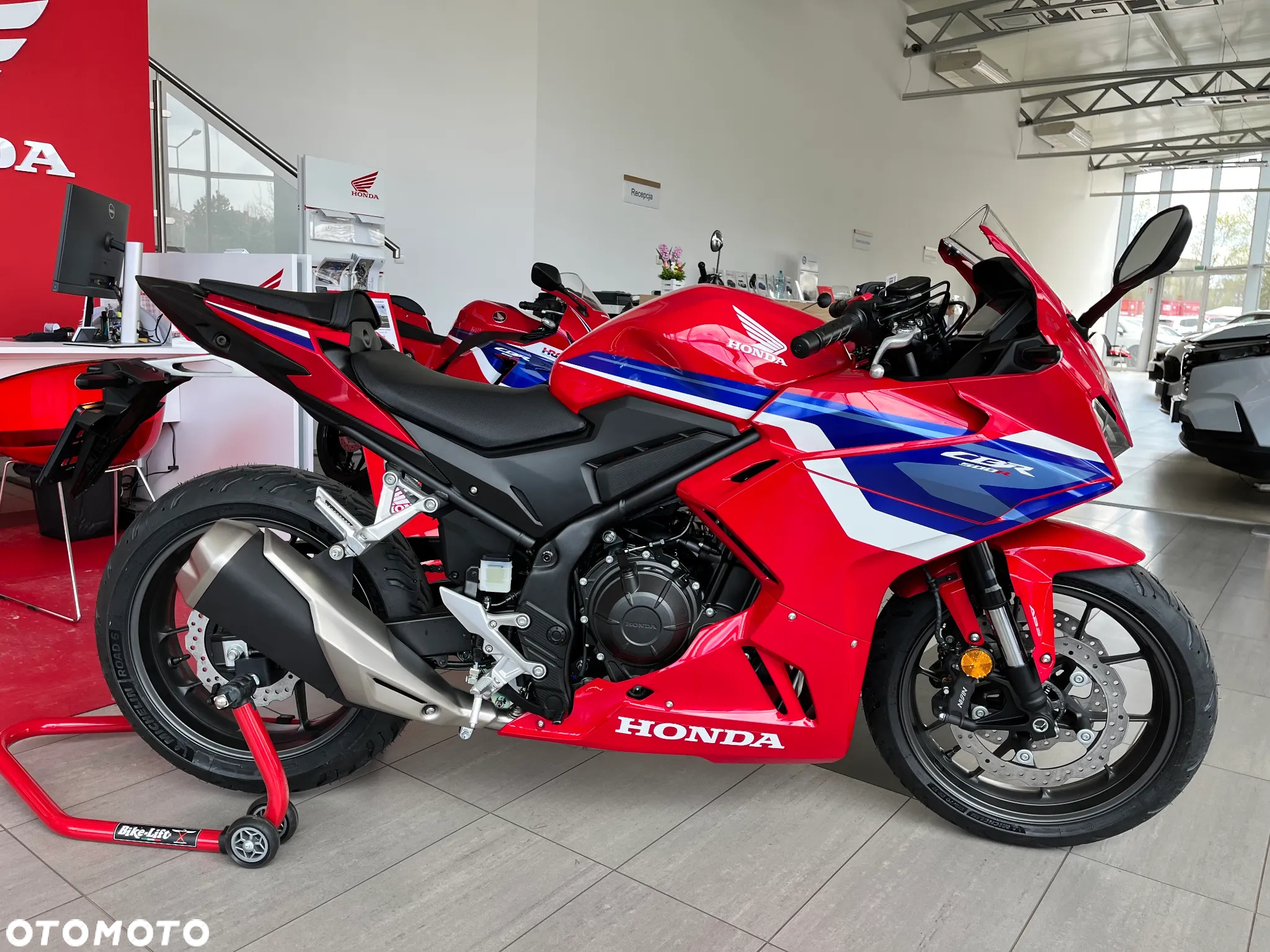 Honda CBR - 2
