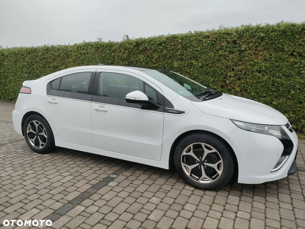 Opel Ampera - 1