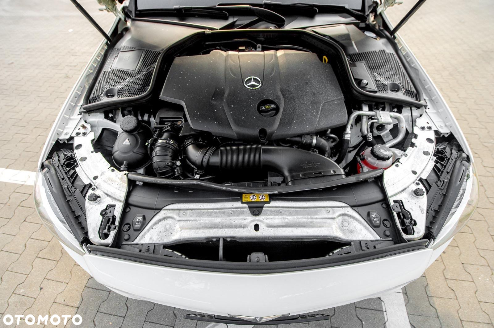 Mercedes-Benz Klasa C 220 d 4-Matic 9G-TRONIC - 37