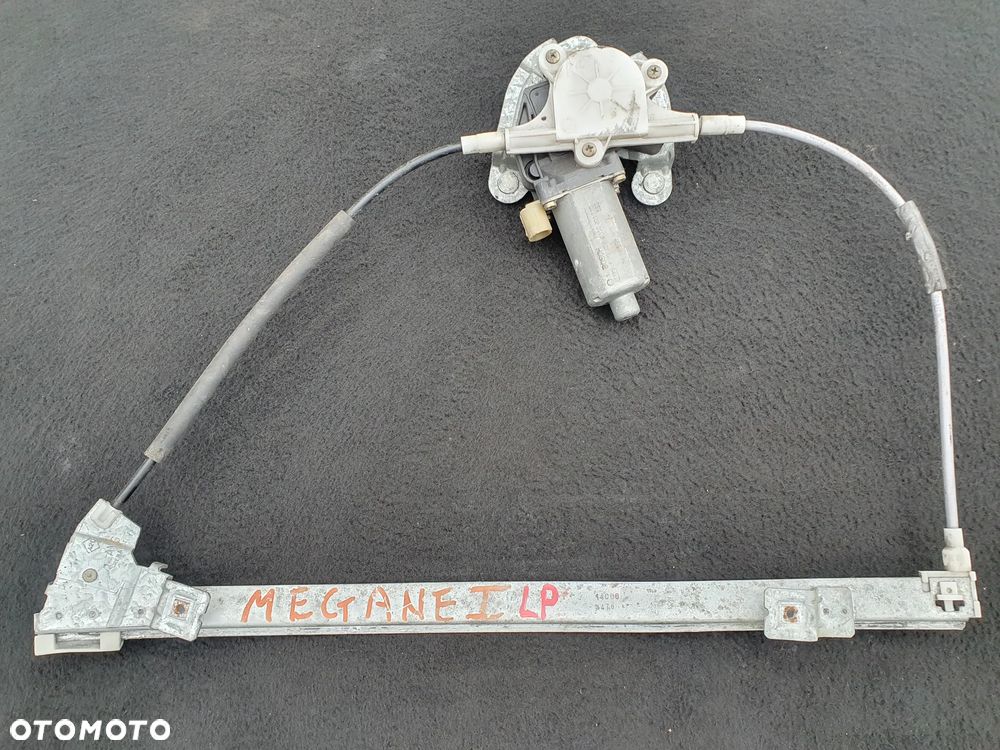 RENAULT MEGANE I PODNOŚNIK SZYBY LEWY PRZÓD 0130821720 2PIN - 1