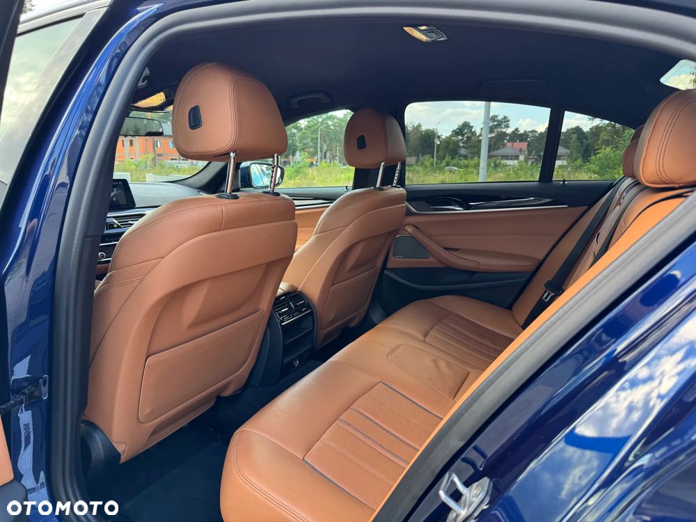 BMW Seria 5 530i xDrive - 19