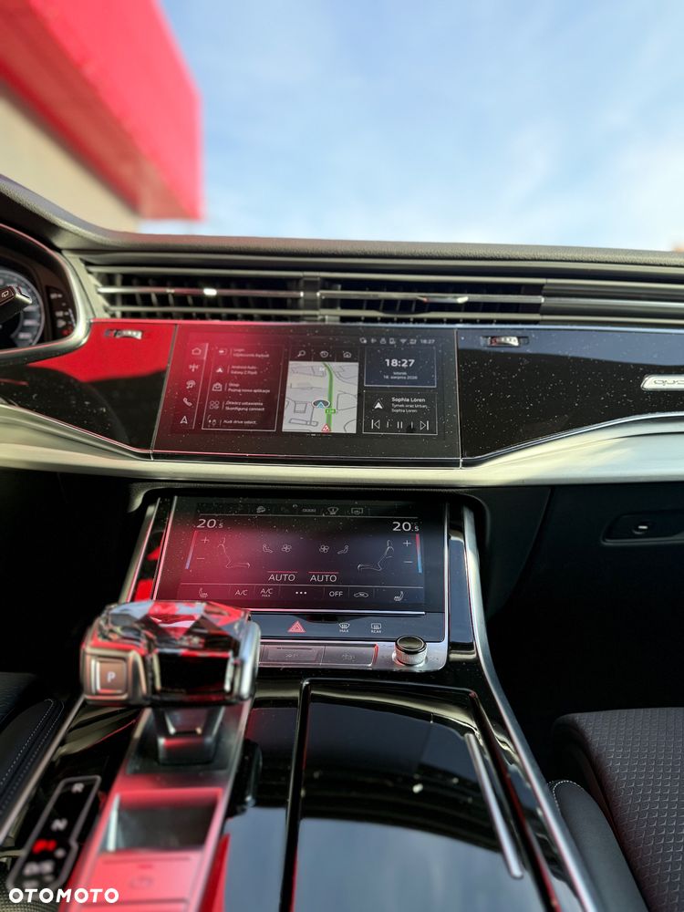 Audi Q7 - 10
