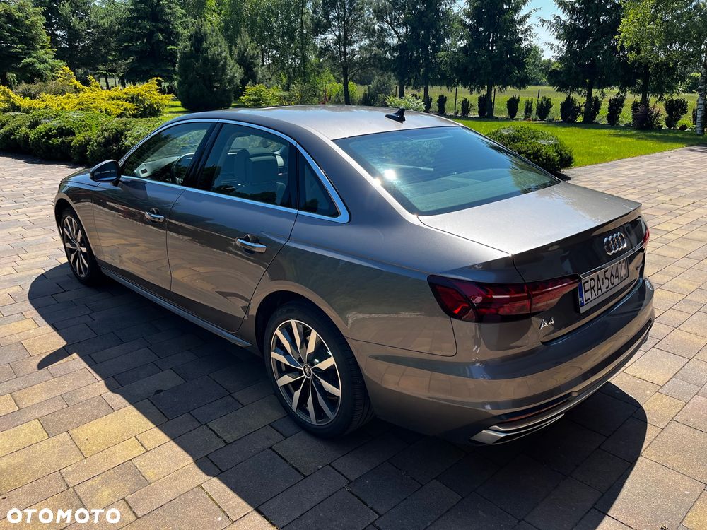 Audi A4 Limousine 40 TFSI quattro S tronic - 7