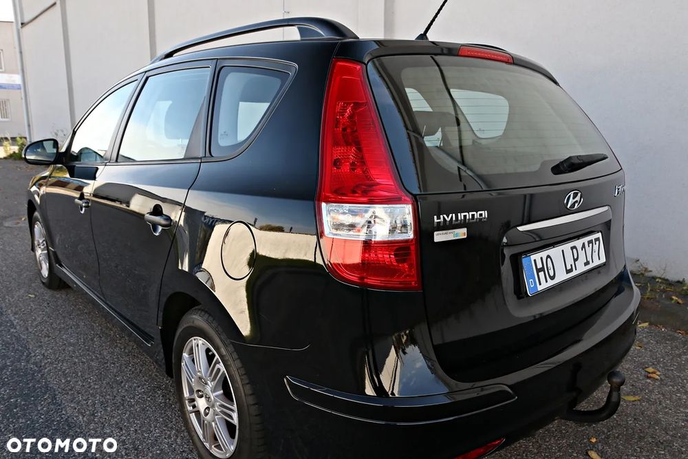 Hyundai i30 1.4 Base - 25