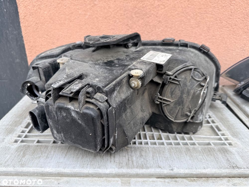 Lampa przednia AUDI A3 8P ZWYKŁE KOMPLET EUROPA ORYGINALNE AL - 4