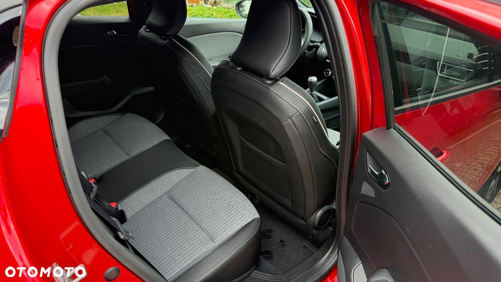 Renault Clio 1.0 TCe Techno - 14