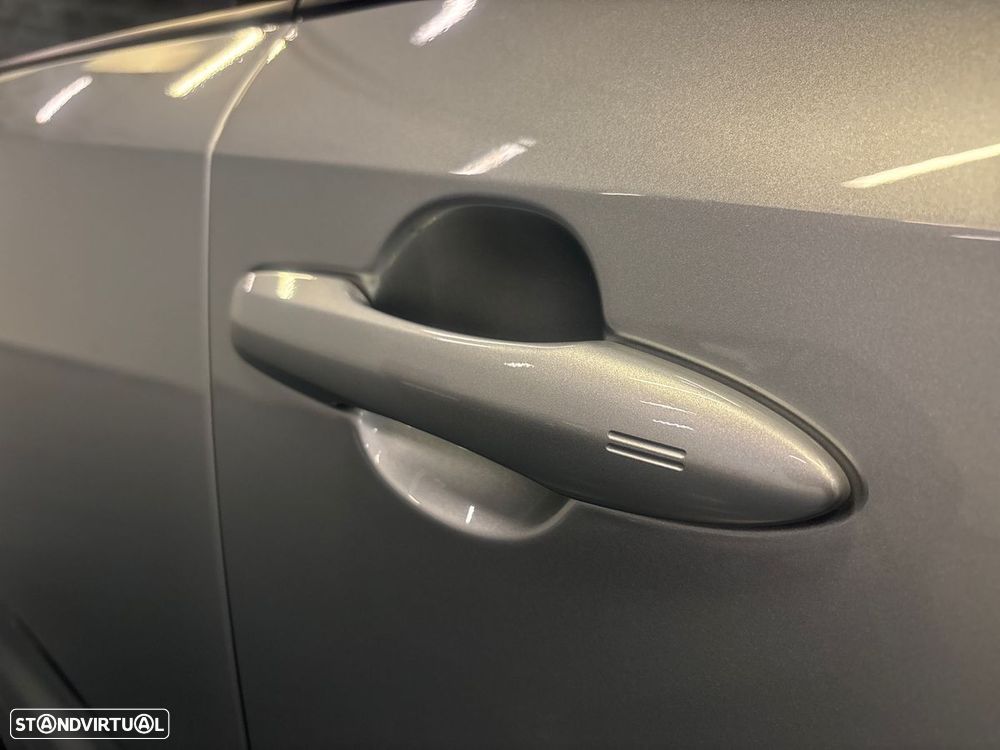 Toyota Corolla Touring Sports 1.8 Hybrid Comfort Plus - 28