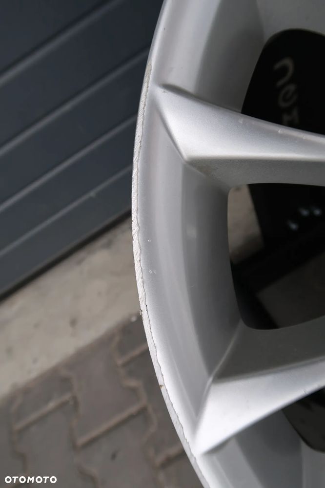 012 Felga BMW 7841819 8,5x19et25 - 6