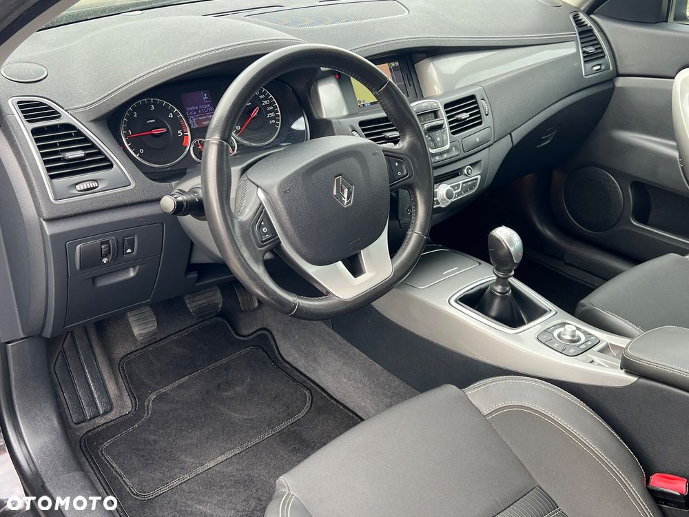 Renault Laguna dCi 110 FAP Emotion - 28