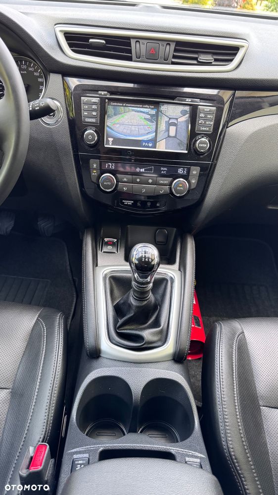 Nissan Qashqai 1.2 DIG-T Tekna - 30
