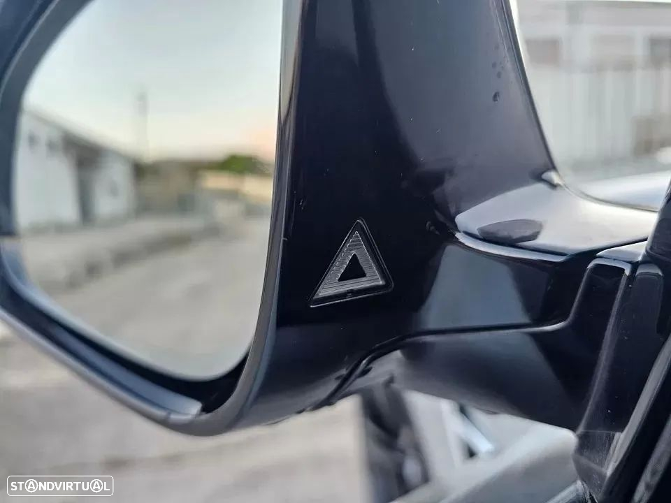 BMW M4 Auto - 16