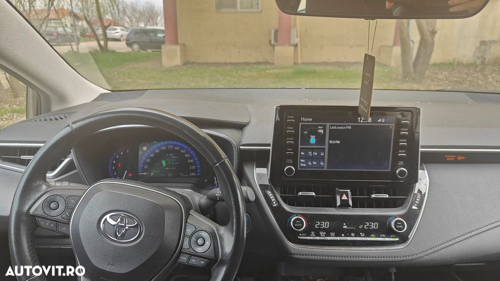 Toyota Corolla 1.8 HSD Dynamic - 5