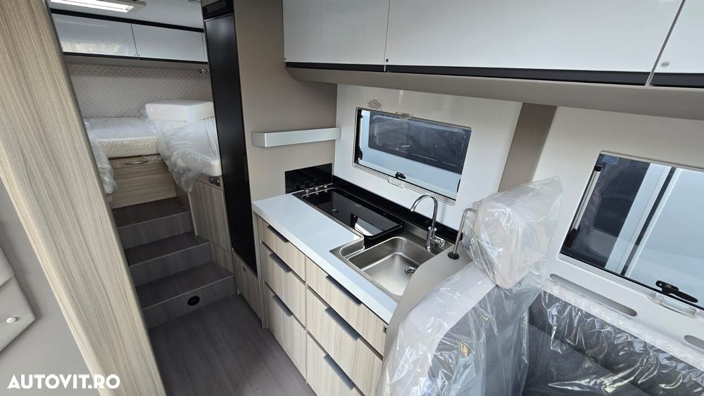 Adria COMPACT DL 60 Y - 8