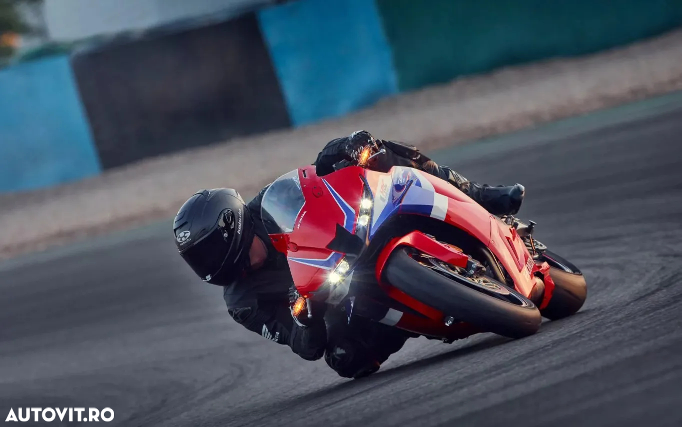 Honda CBR 600RR - 3