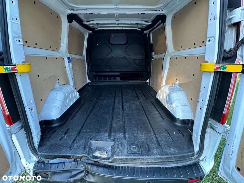 Ford TRANSIT CUSTOM - 20
