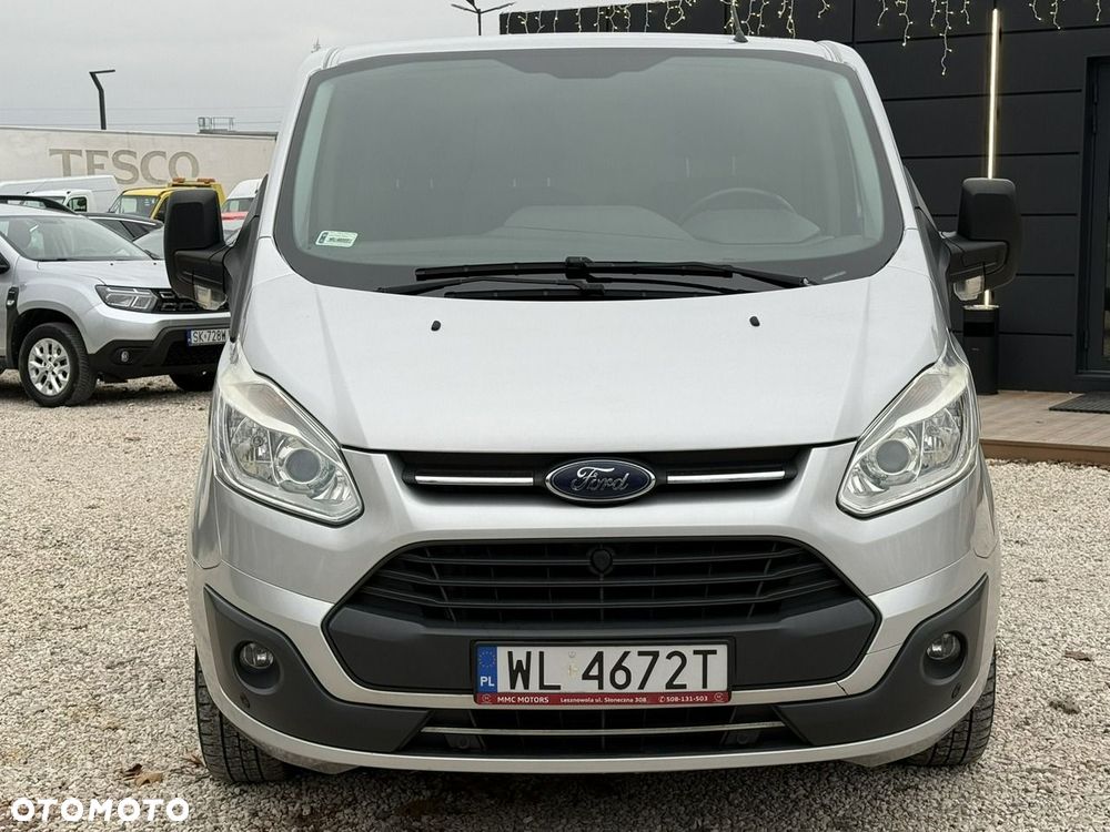 Ford Custom - 6