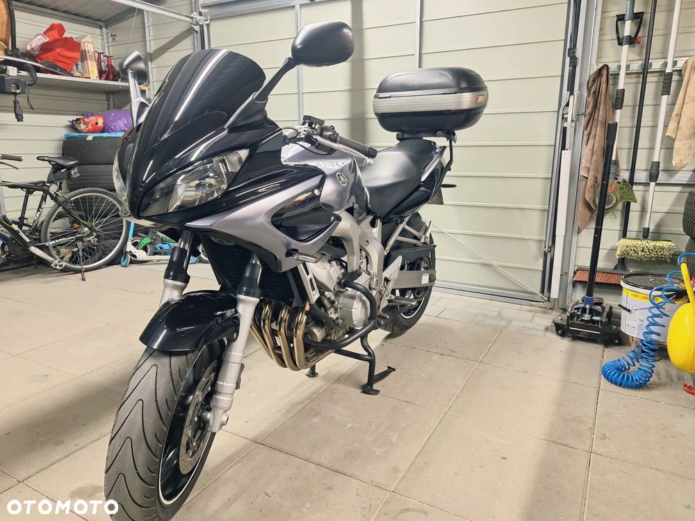 Yamaha FZ6 - 5