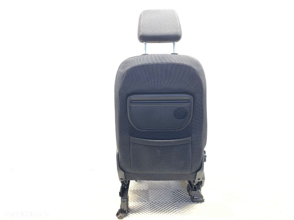 FOTEL PRAWY PRZÓD FORD TOURNEO CONNECT / GRAND TOURNEO CONNECT V408 nadwozie wielko 2013 - 2022 1.5 - 5