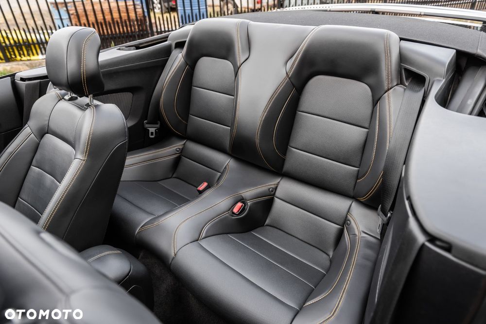 Ford Mustang 5.0 V8 GT - 24