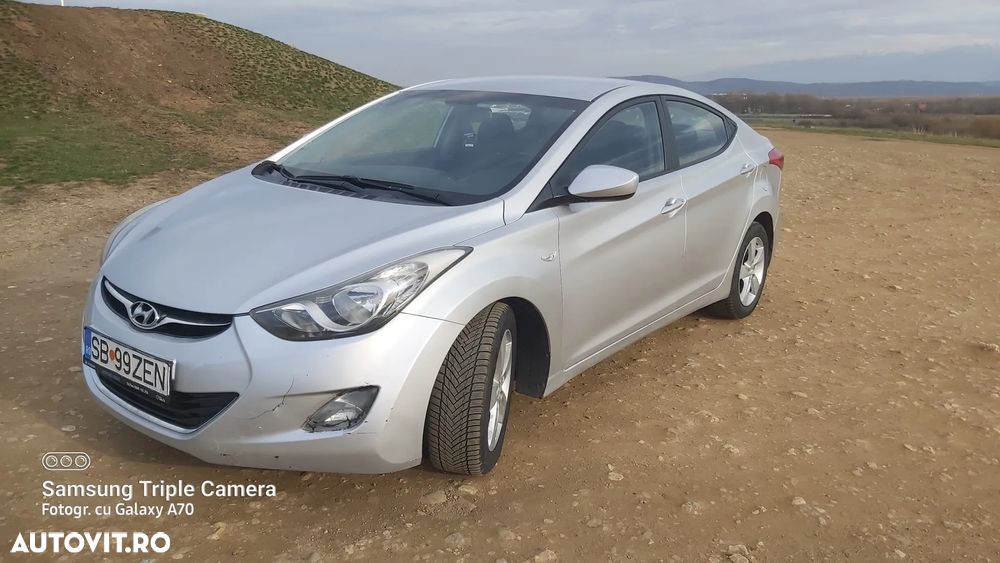 Hyundai Elantra 1.6 MPi Highway Heat+ - 4