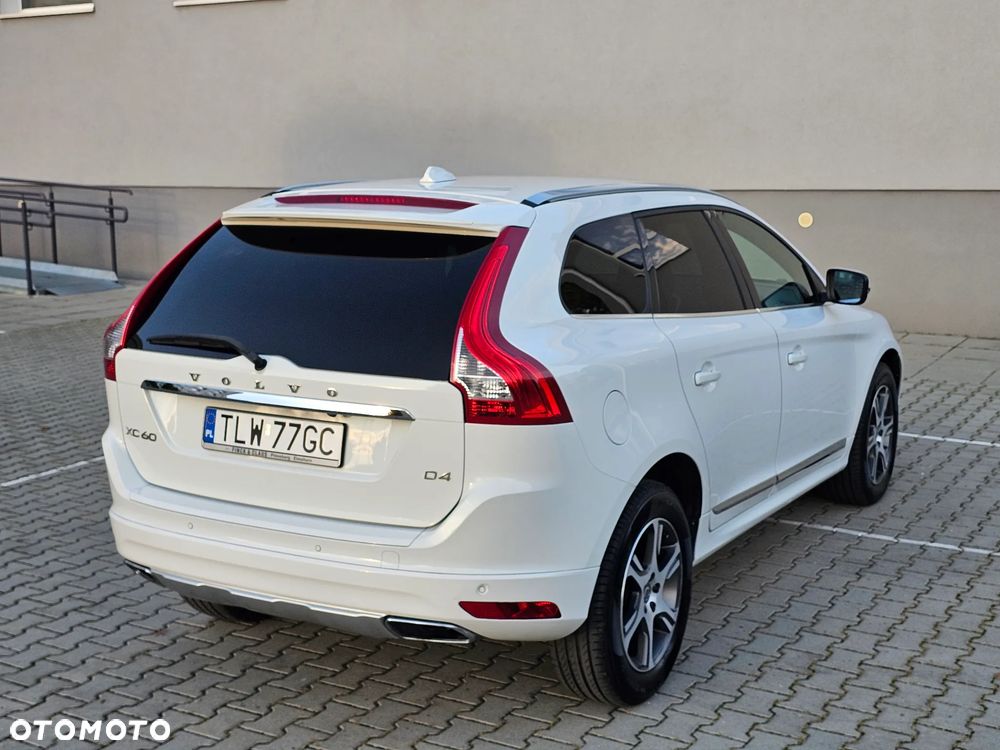 Volvo XC 60 D4 Geartronic Summum - 38