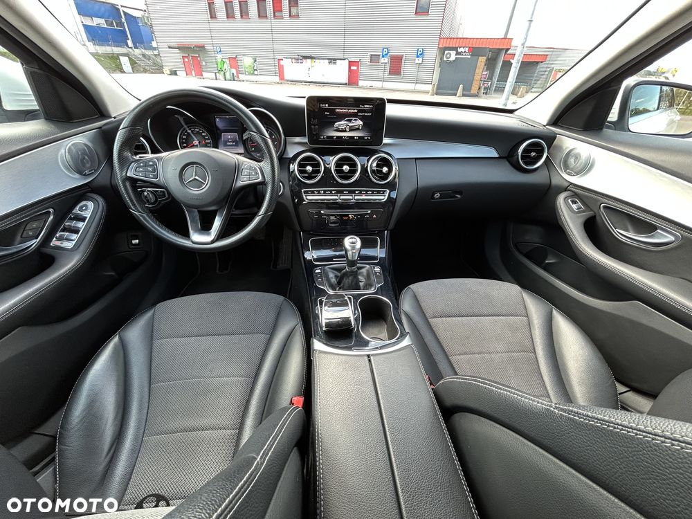 Mercedes-Benz Klasa C 200 AMG Line - 14