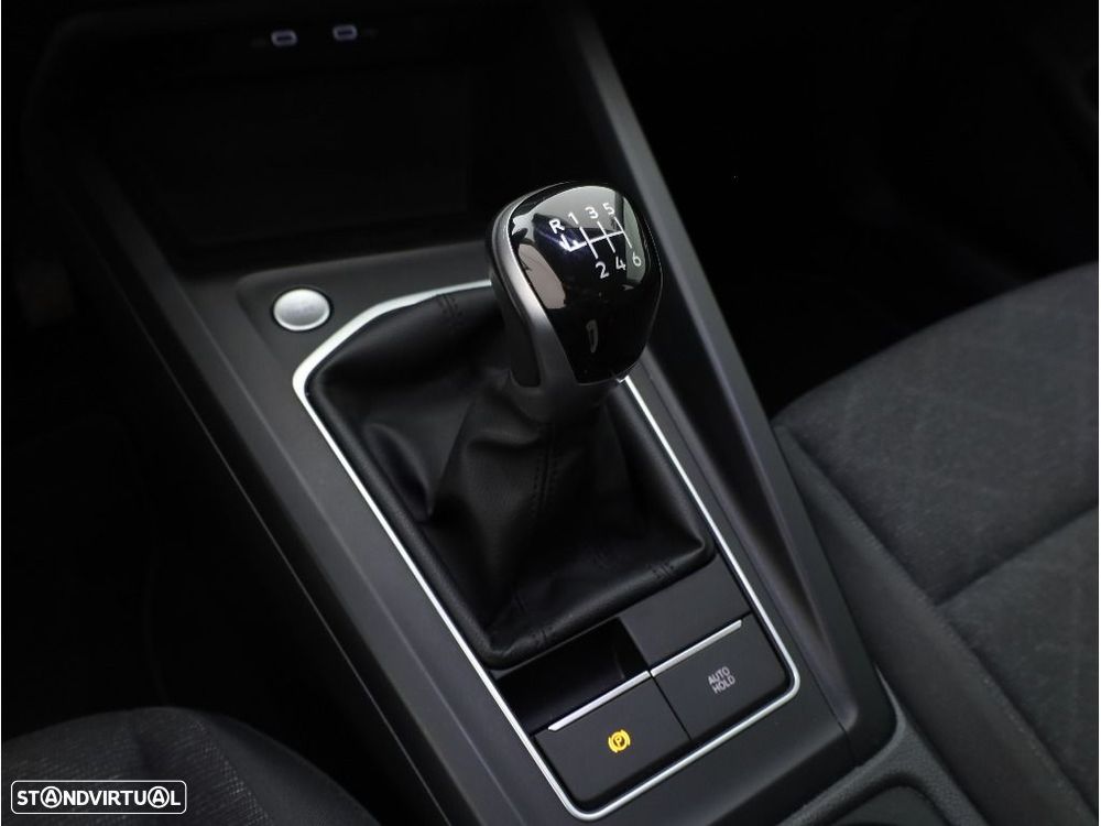 VW Golf Variant 2.0 TDi Conceptline - 18